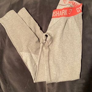 Gym shark light gray flex leggings